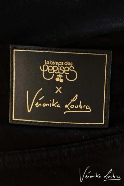 Femme Le Temps des Cerises Jupes & Shorts-Short Court Veronika En Jeans Noir Destroy By Veronika Loubry